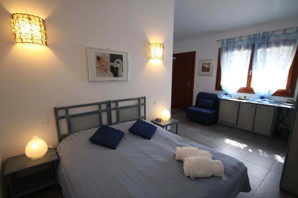 Poisson Rouge Hotel Bonifacio  Ruang foto