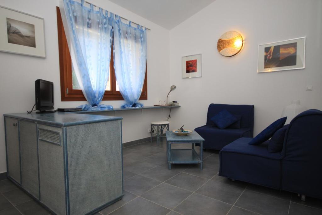 Poisson Rouge Hotel Bonifacio  Ruang foto