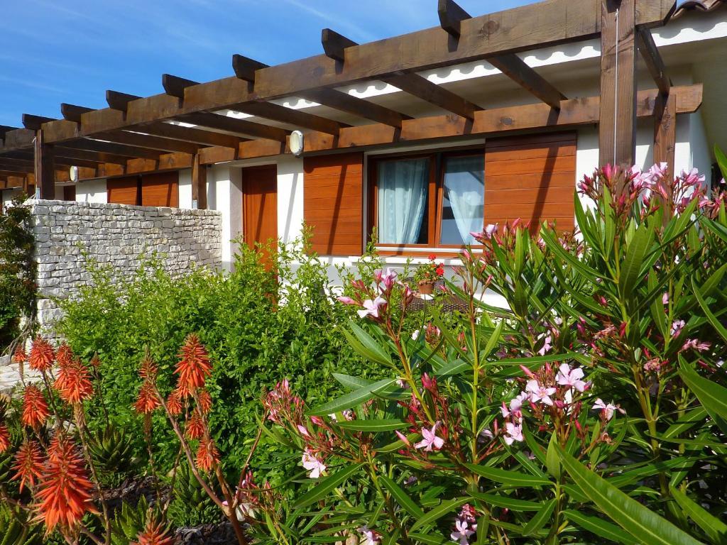 Poisson Rouge Hotel Bonifacio  Ruang foto