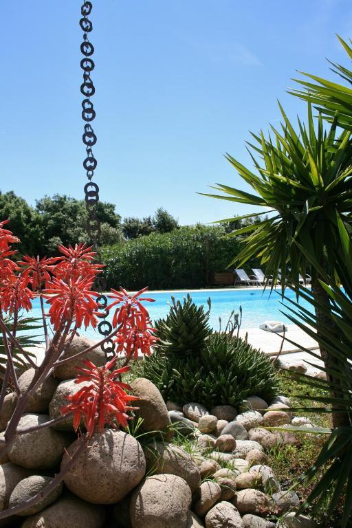 Poisson Rouge Hotel Bonifacio  Bagian luar foto